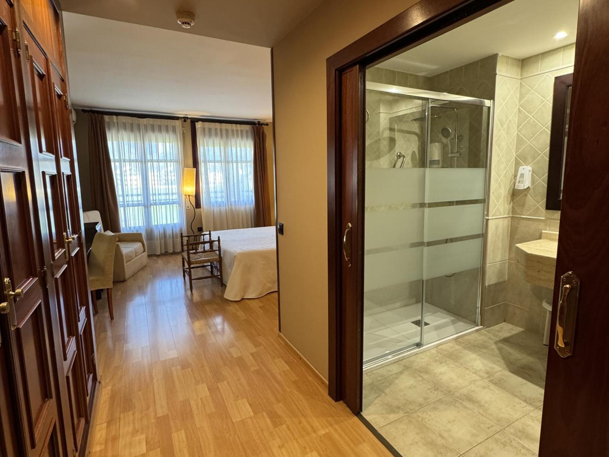 Hotel Cotiella كامبو المظهر الخارجي الصورة